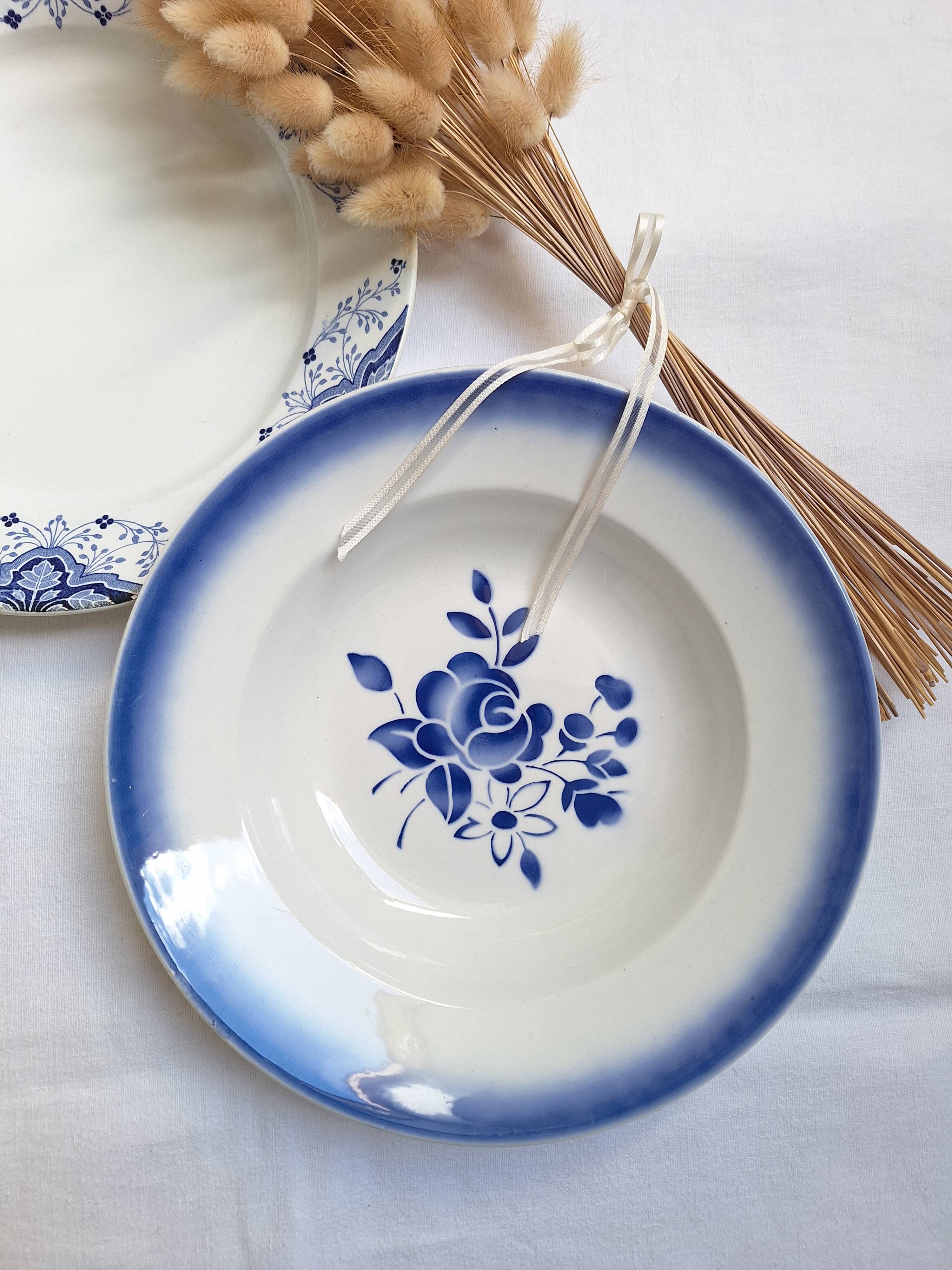 Shallow dish Badonviller and Creil and Montereau blue