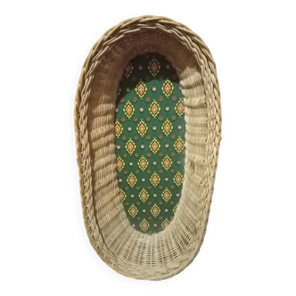 Oval wicker rattan basket