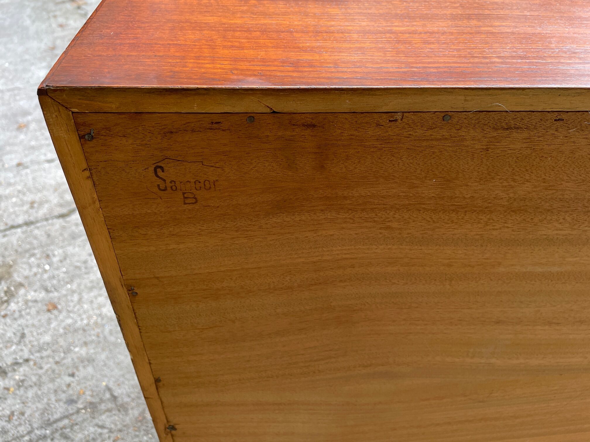 Teak design sideboard by Edvard Valentinsen, published by Samcom. 1960 Denmark.