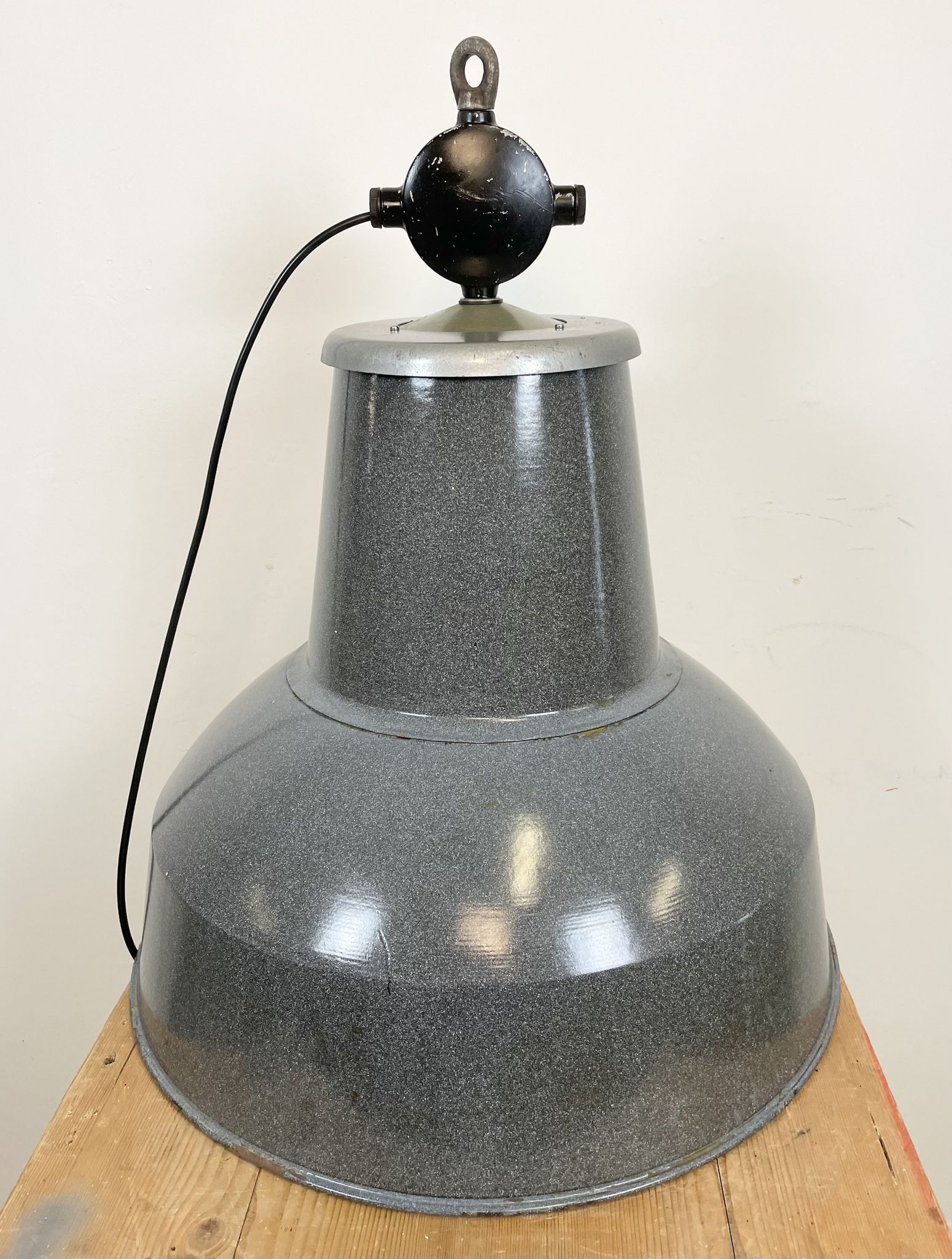 Large Grey Enamel Industrial Factory Lamp from Elektrosvit, 1960s