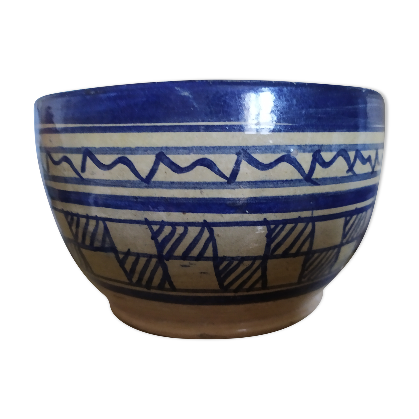 Stoneware salad bowl