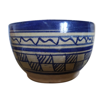 Stoneware salad bowl