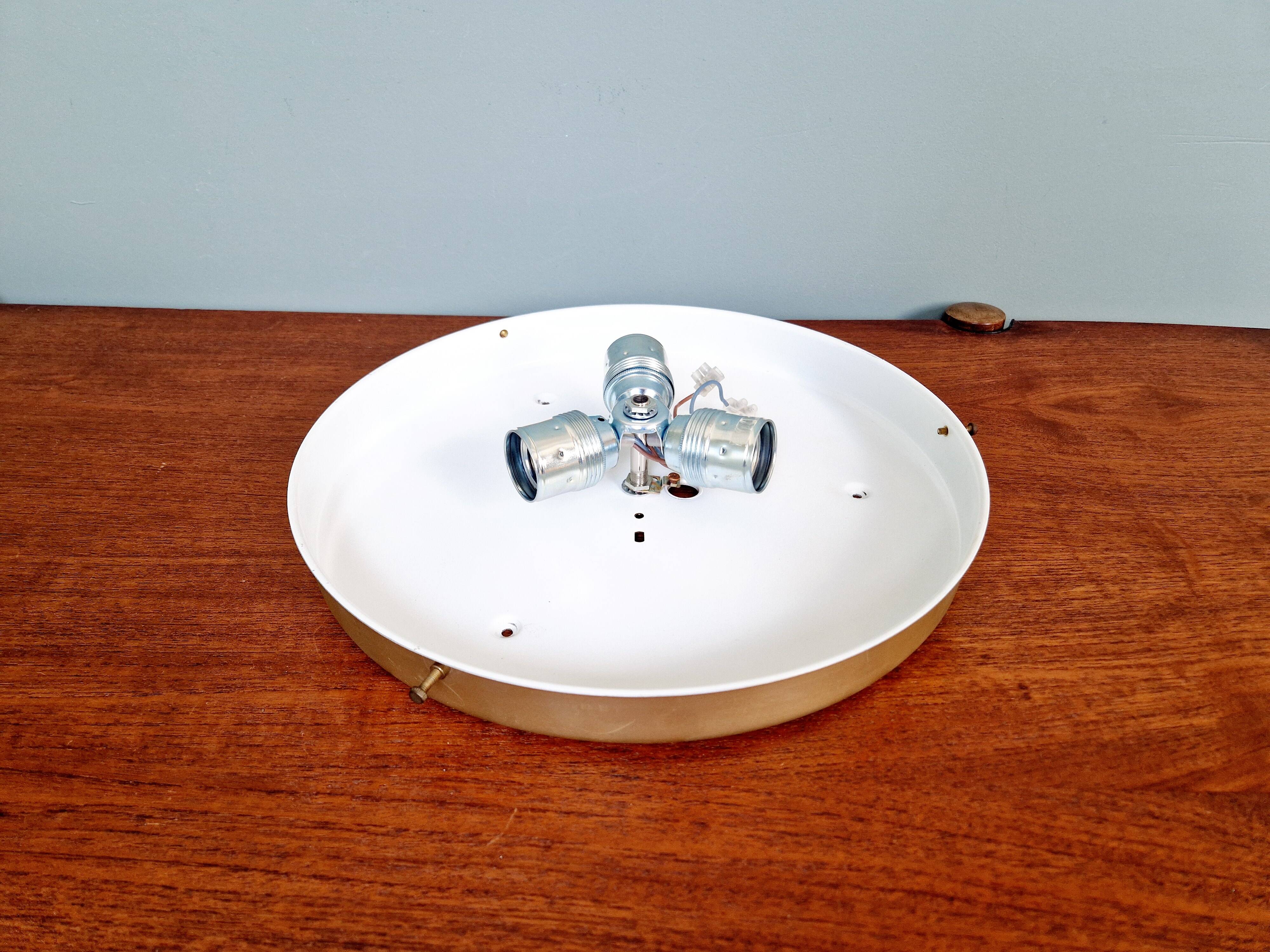 Large ceiling light in textured iced glass (diam 45cm), Doria, 1970