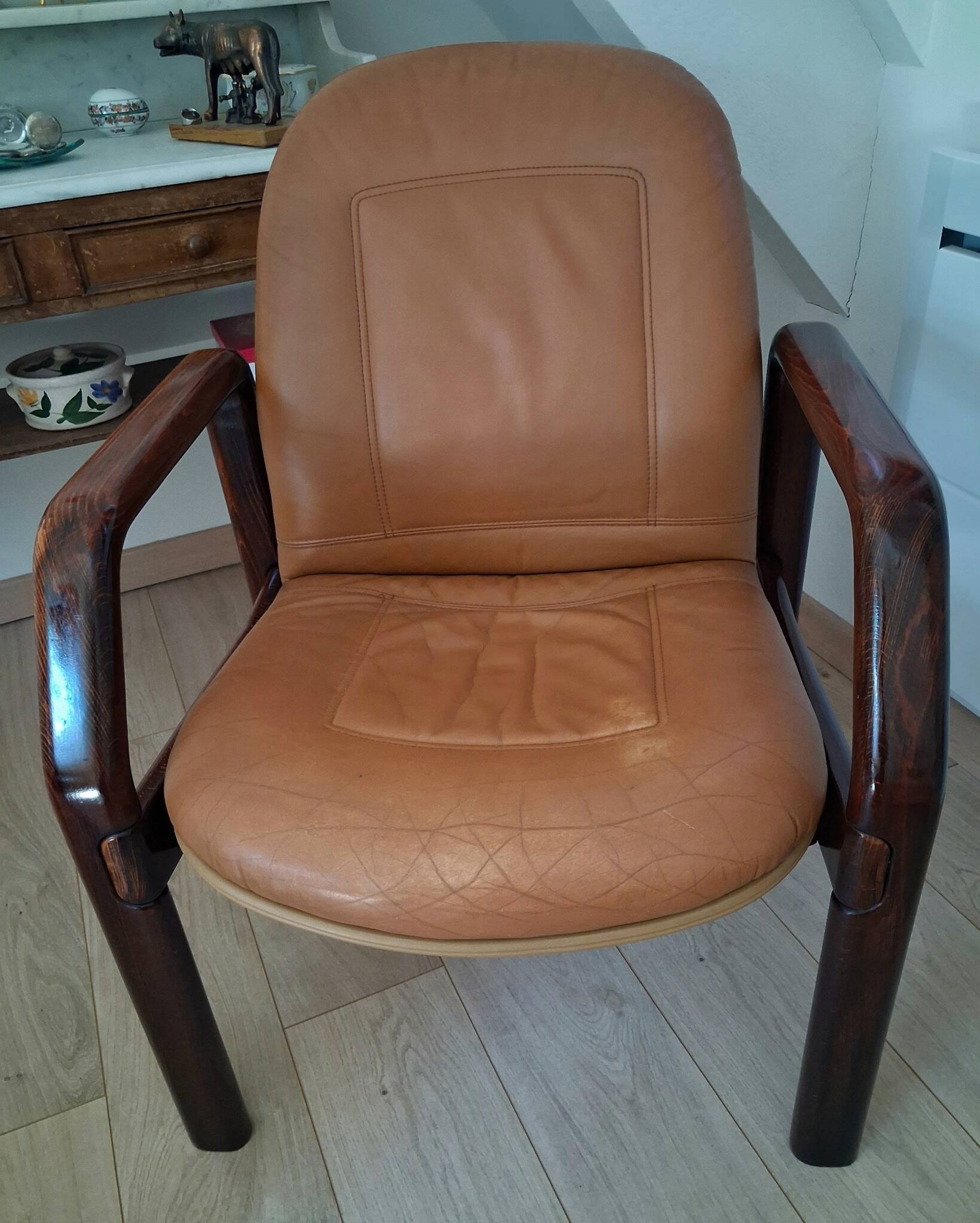 Pair of lounge armchairs from the high-end brand ATAL.