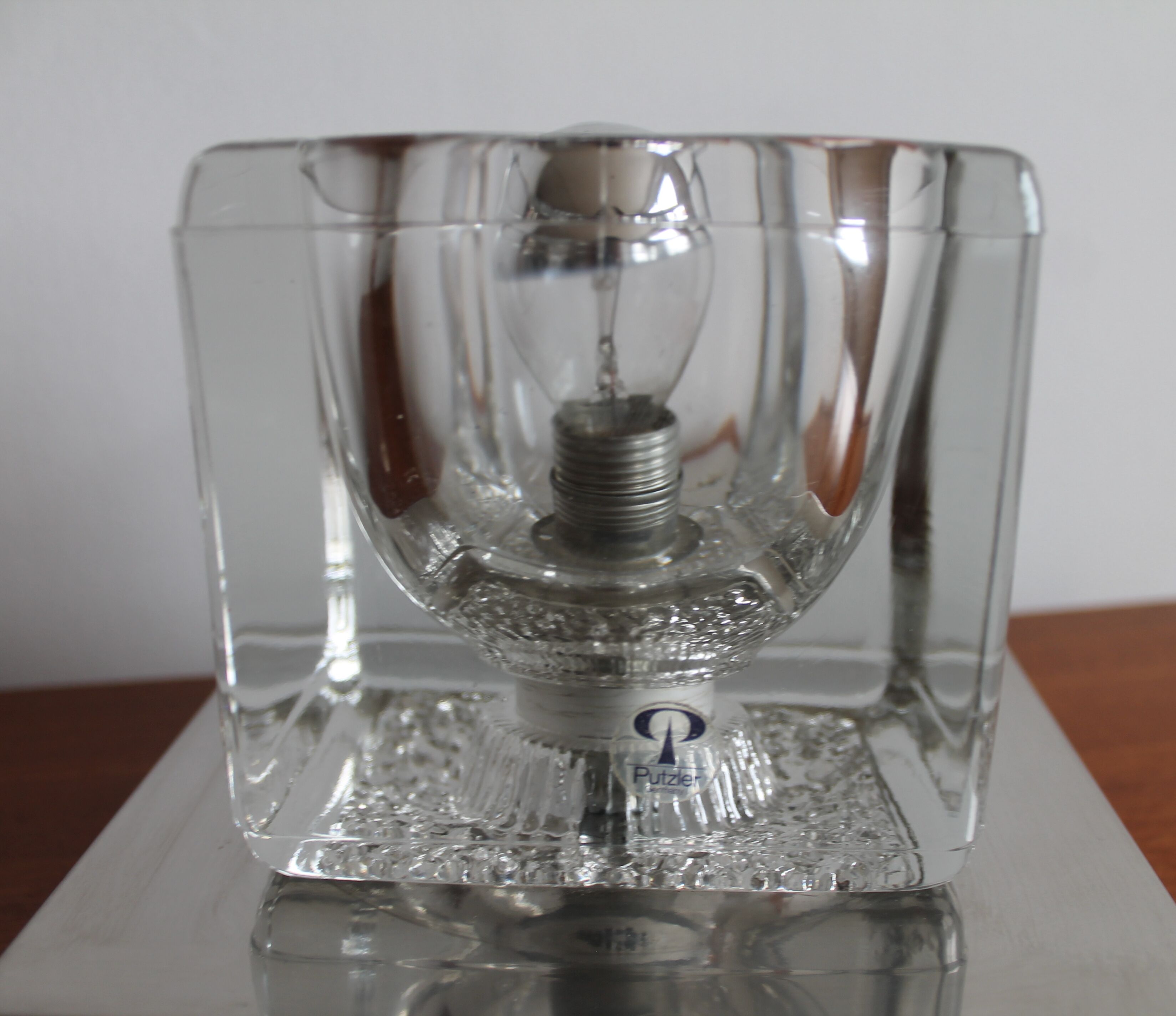 Lampe Peill & Putzler ice cube vintage 1970