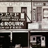 Walker Evans “Entrepôts Publicitaires au Bord de l’Eau, Louisiane"1938