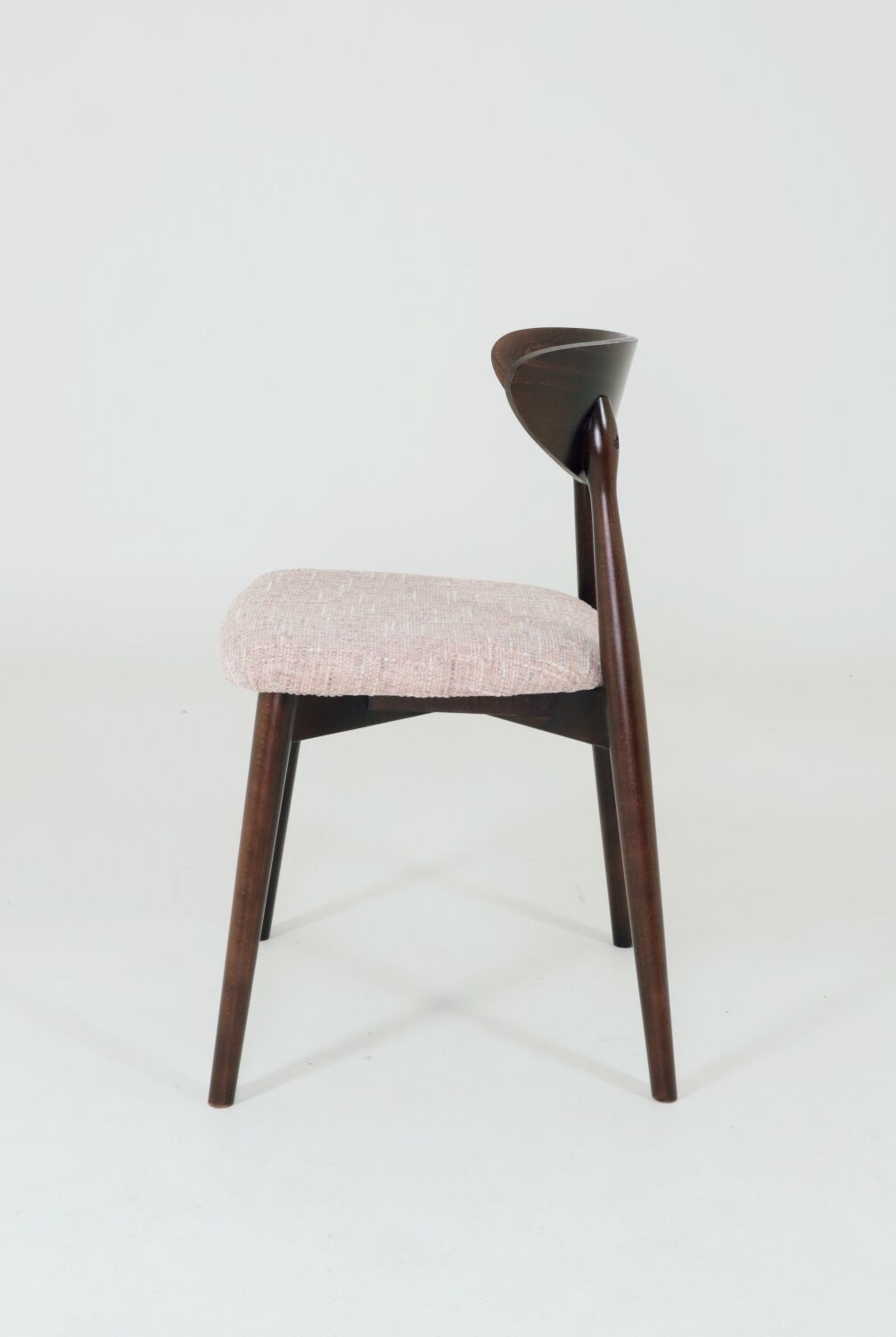 Pink Set of 6 dining chairs Scandinavian design, dark color wood 