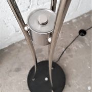 Large lamp on foot / Lamplamp flowers stainless and chrome / Vintage 1960 - 1970