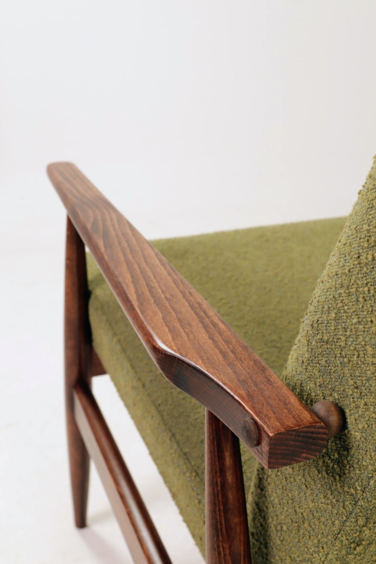 Pair de fauteuils scandinave mid century bouclette verte