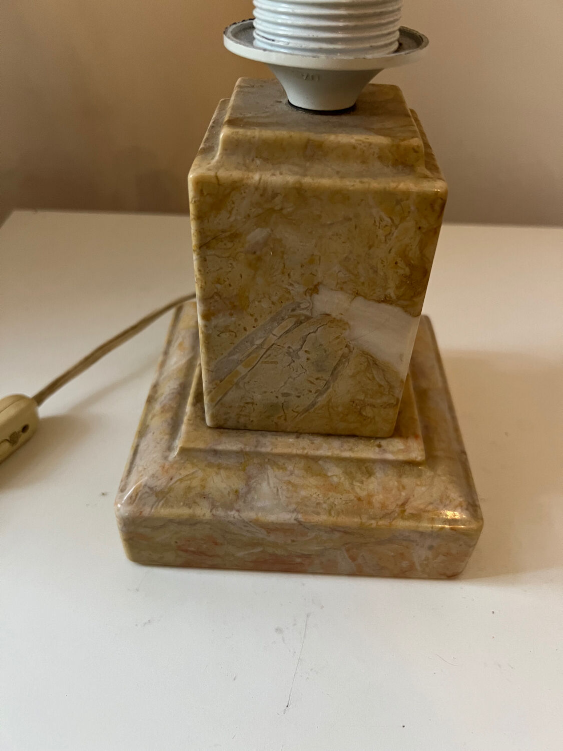 Vintage art deco beige marble lamp base