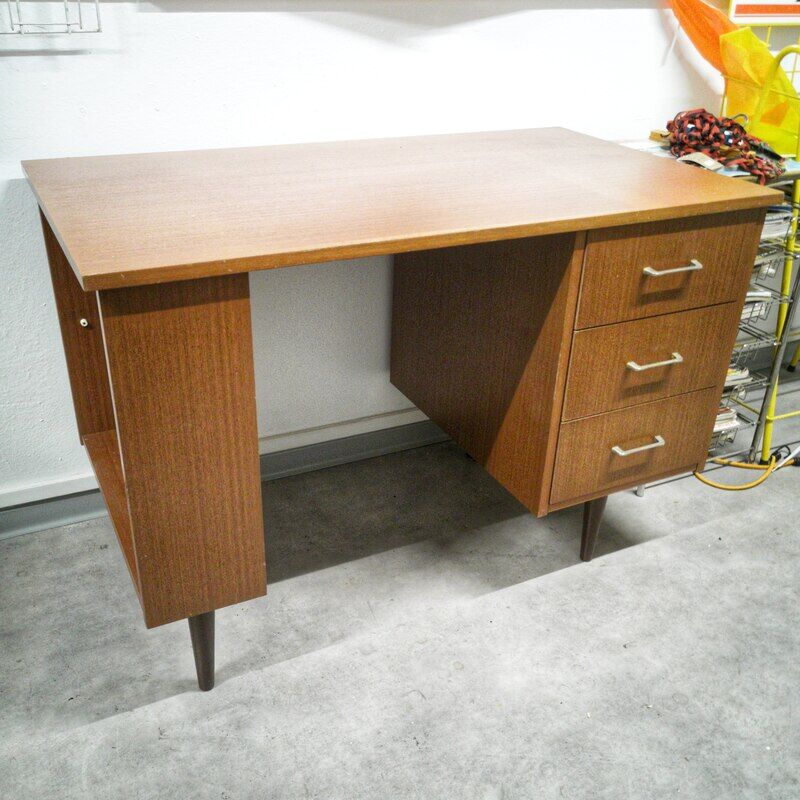 Vintage desk 3 drawers