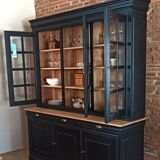 Black and wood bookcase