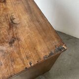 19th century English chest of drawers