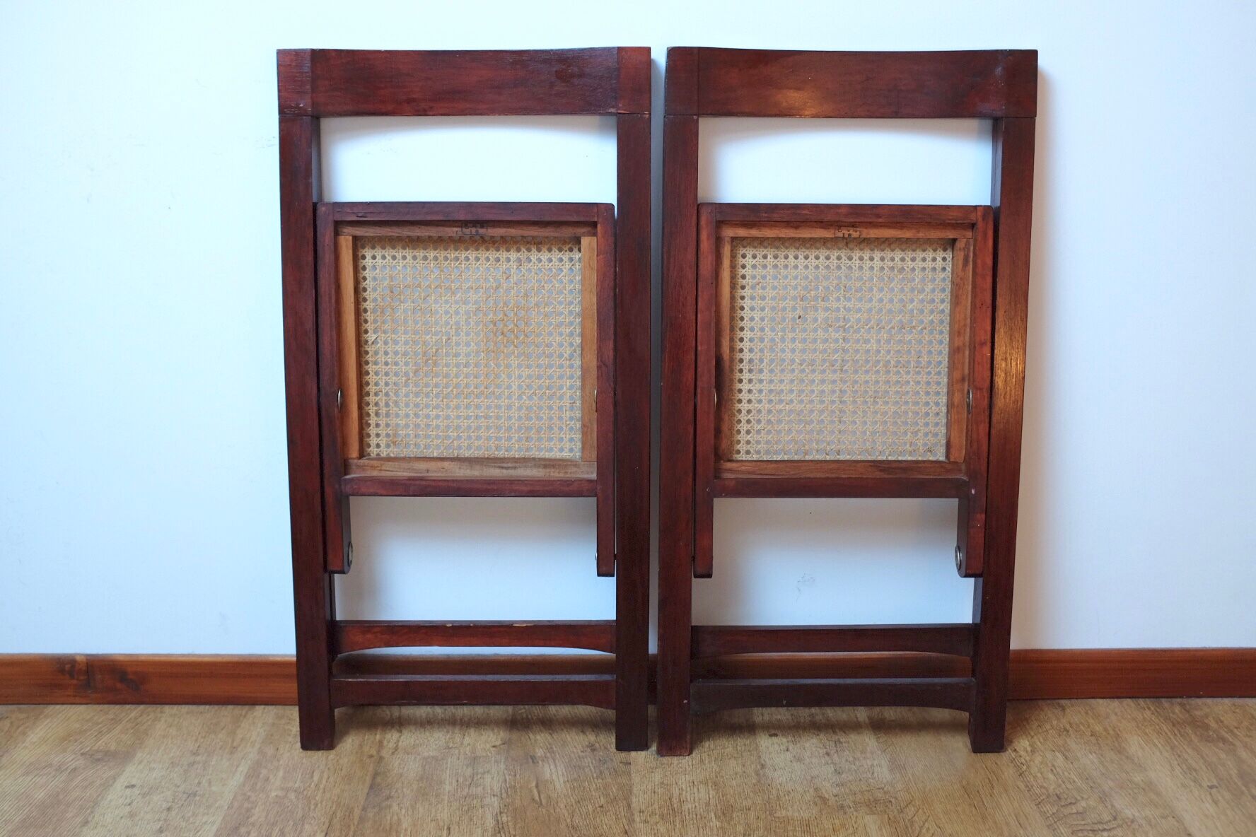 Paire de chaises pliantes, circa 1960