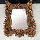 Miroir en bois sculpté et doré