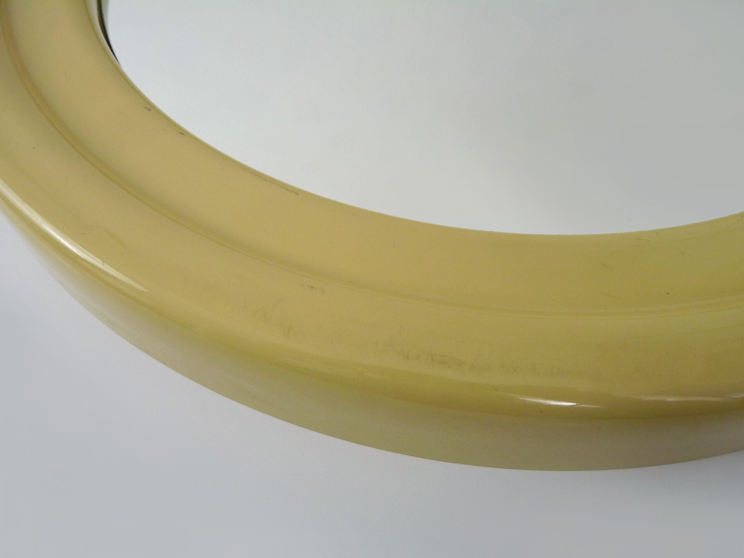 Vintage beige round mirror, Cattaneo Italy Year 70