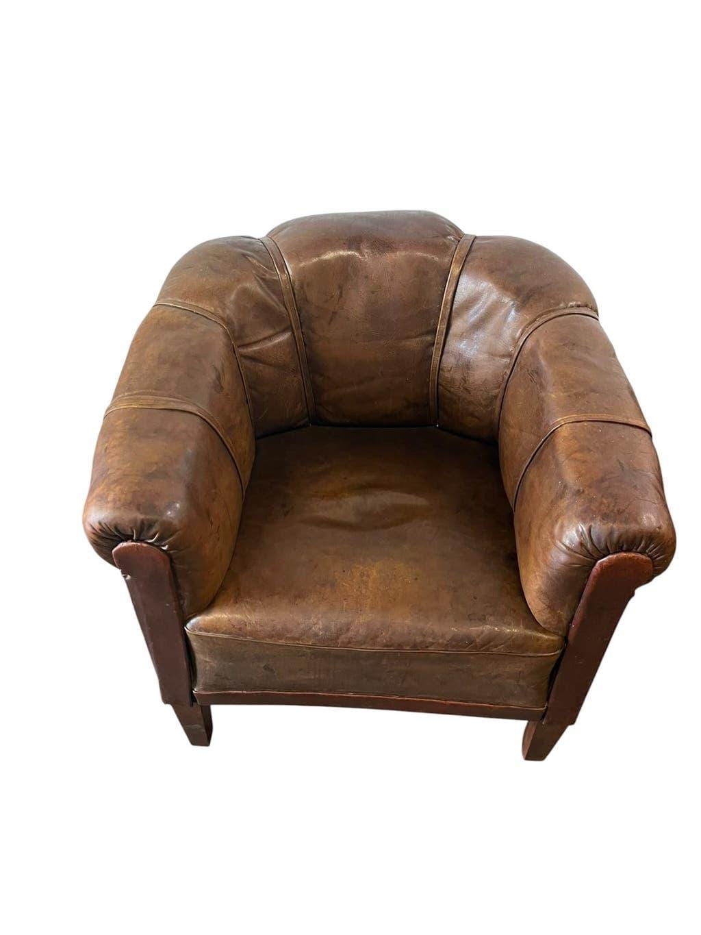Set of 2 vintage Art Deco individual armchairs/seats in cognac leather.