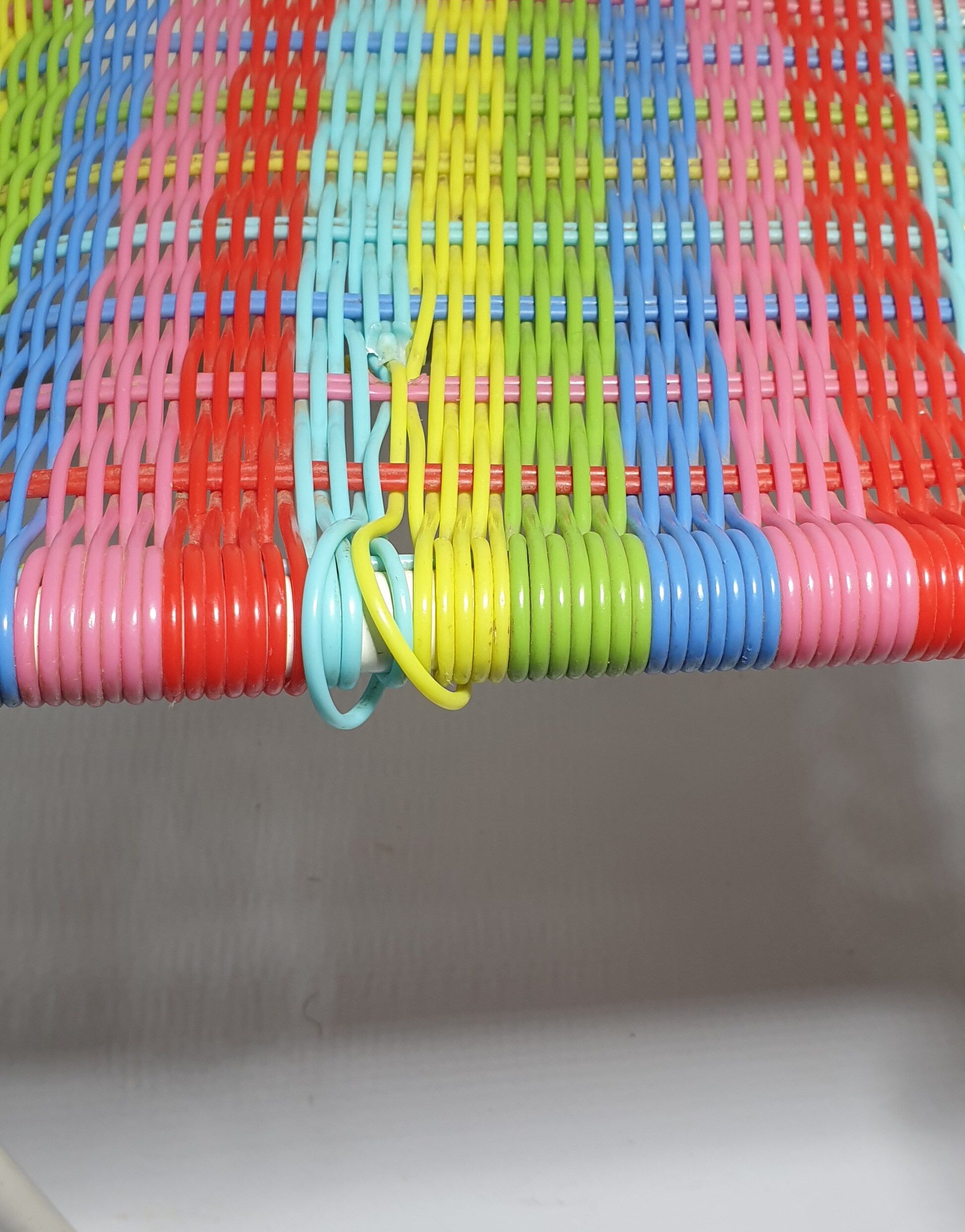 Chaise scoubidou pour enfant