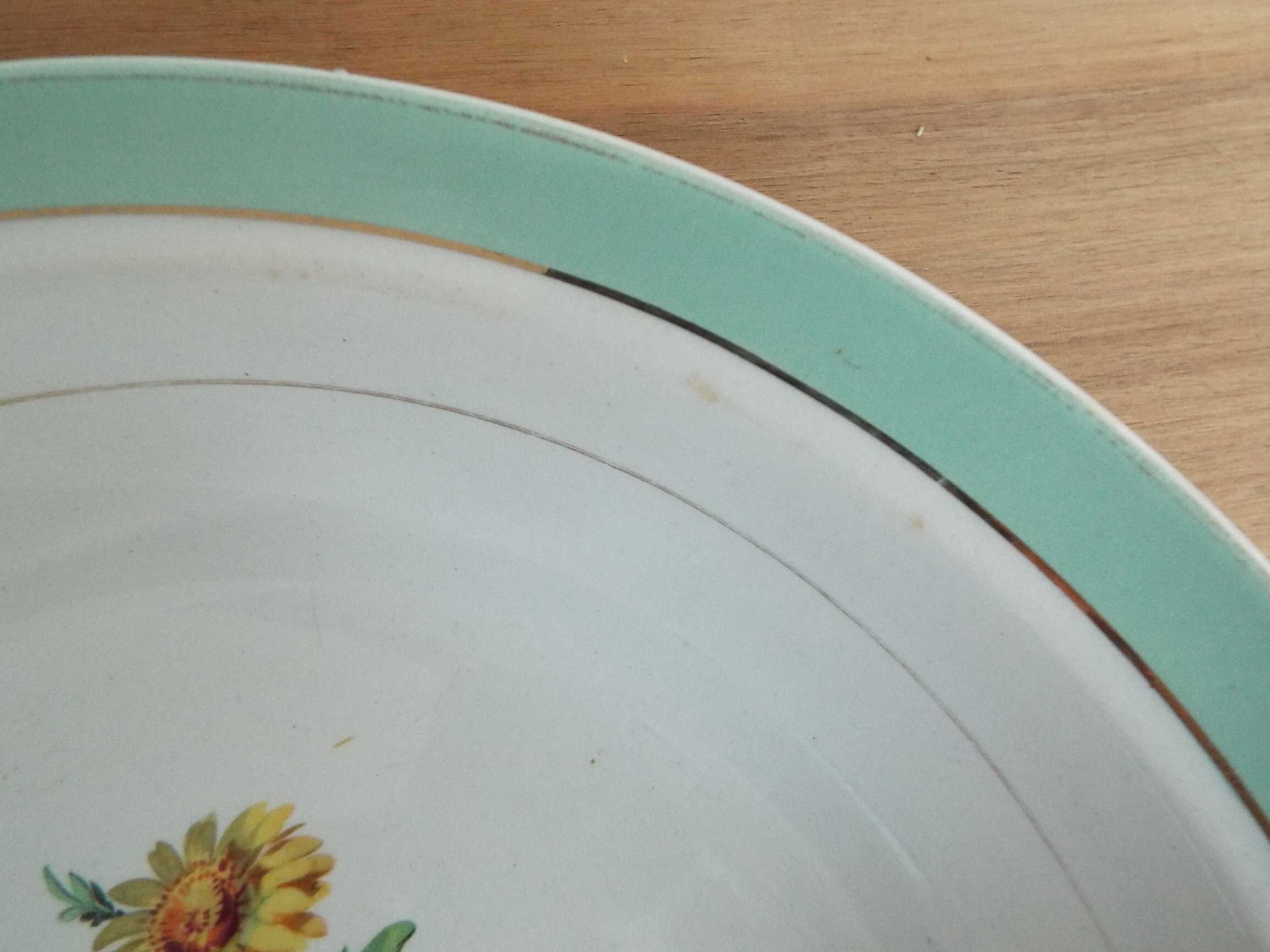 Hollow round dish badonviller