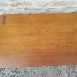 Folding table