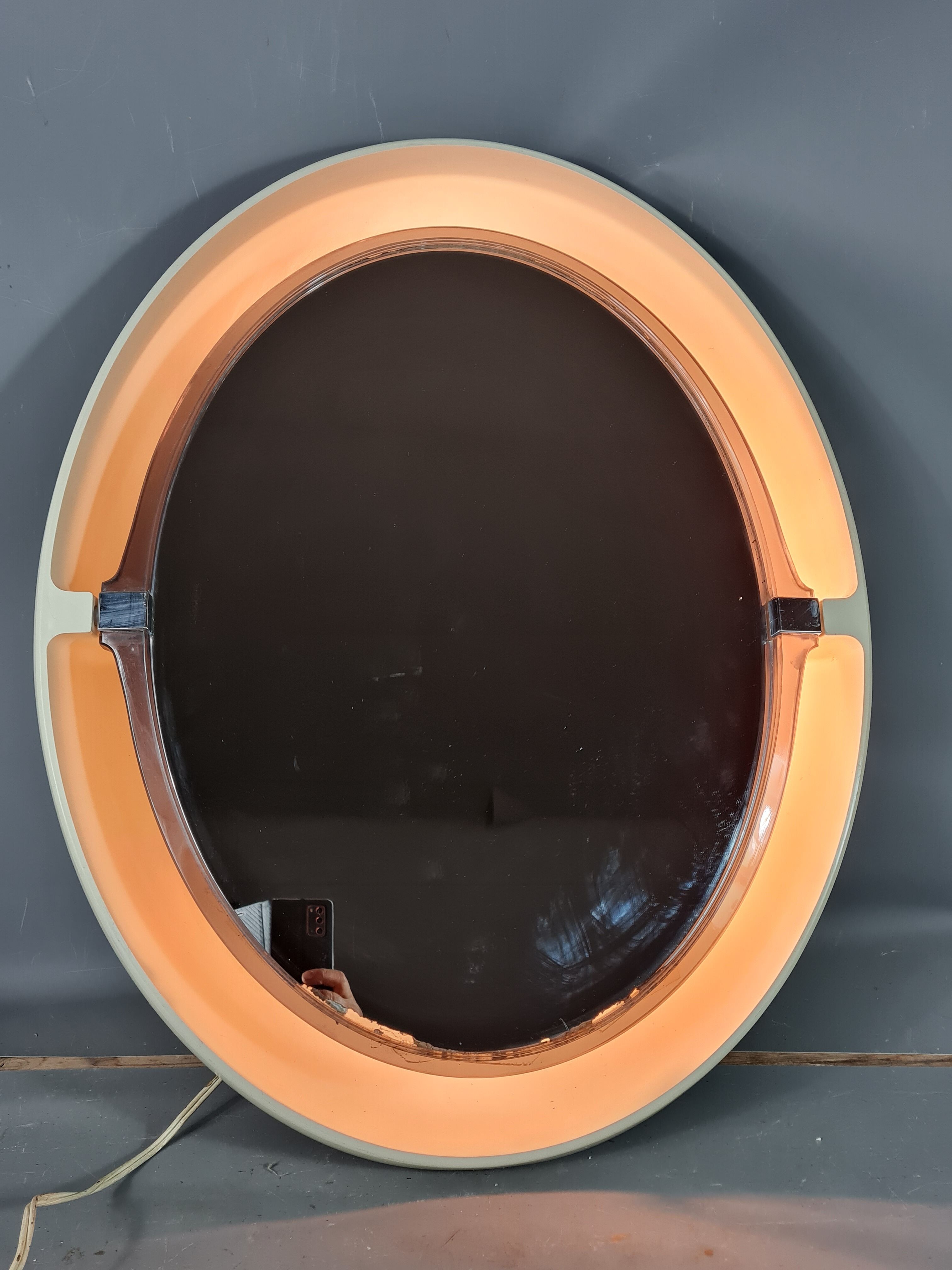 Oval mirror backlit vintage 70, 68x55 cm
