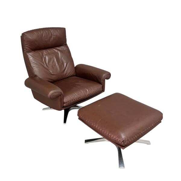 De Sede DS31 lounge chair with ottoman, Switzerland 1970s