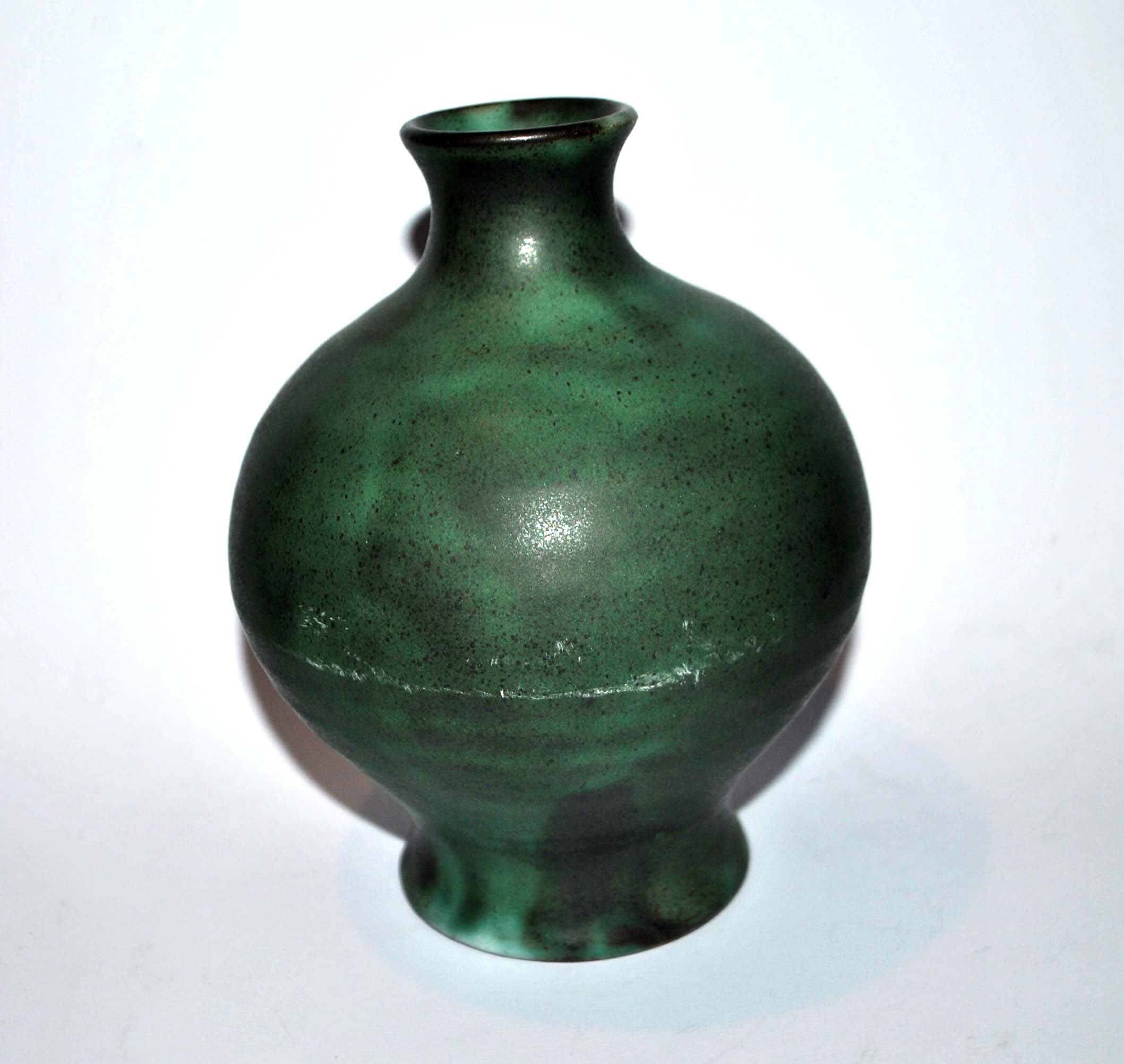 Vintage ceramic vase signed vague - Green glazed terracotta