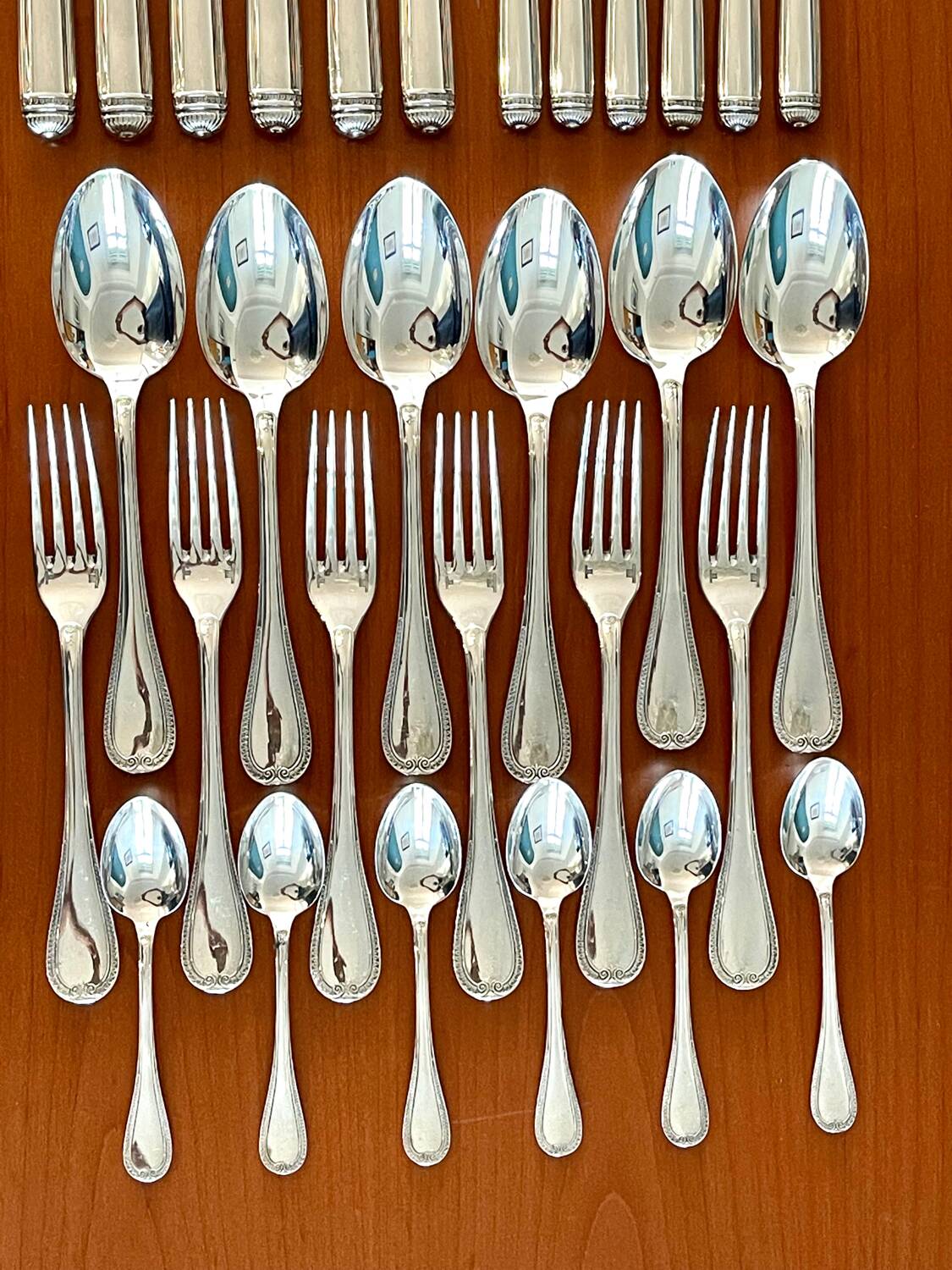 Christofle Malmaison housewife 6 people 30 pieces near new condition