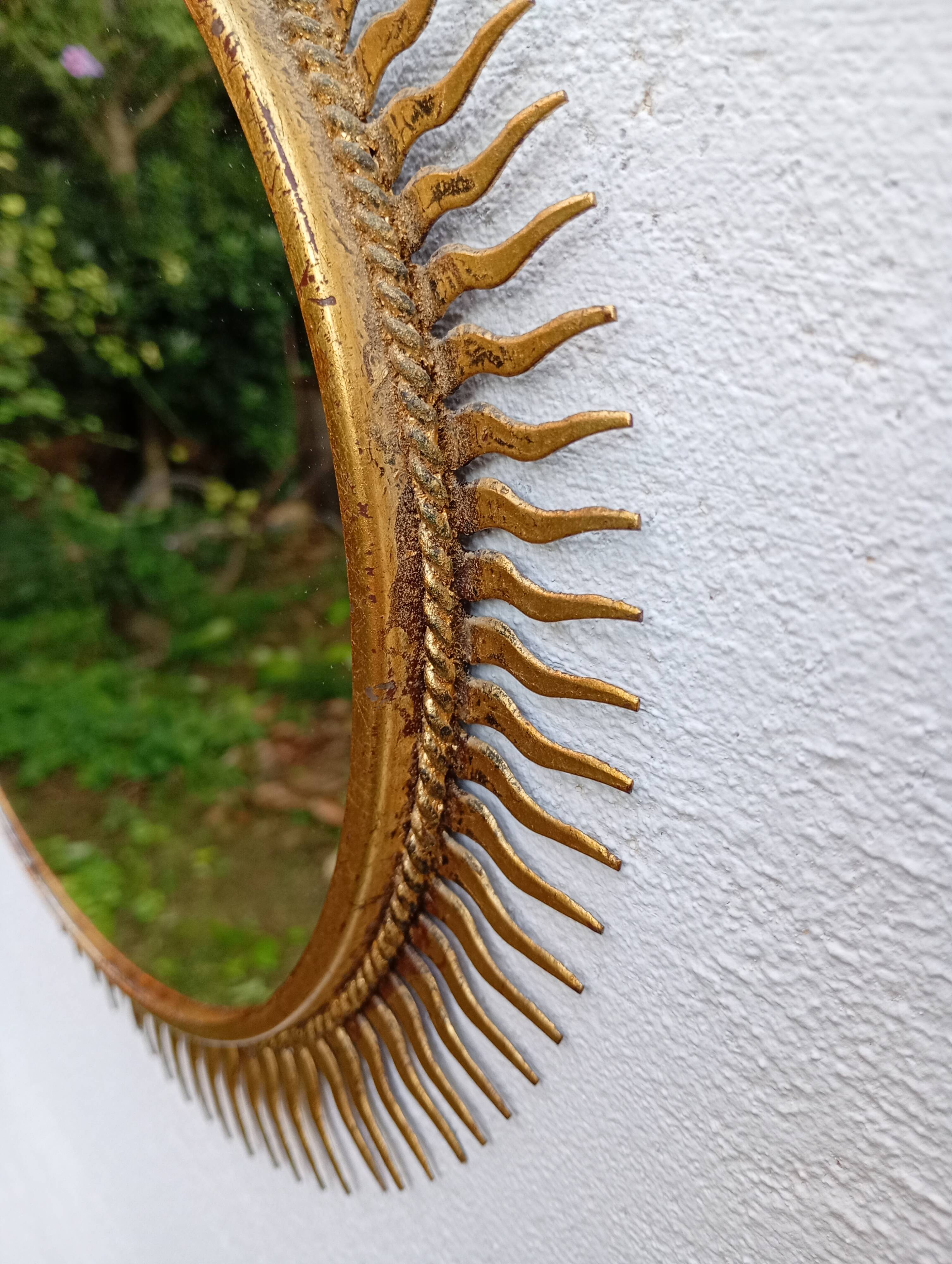 Miroir soleil vintage doré en métal – style années 60/70