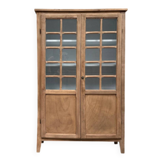 Vitrine parisienne à croisillons