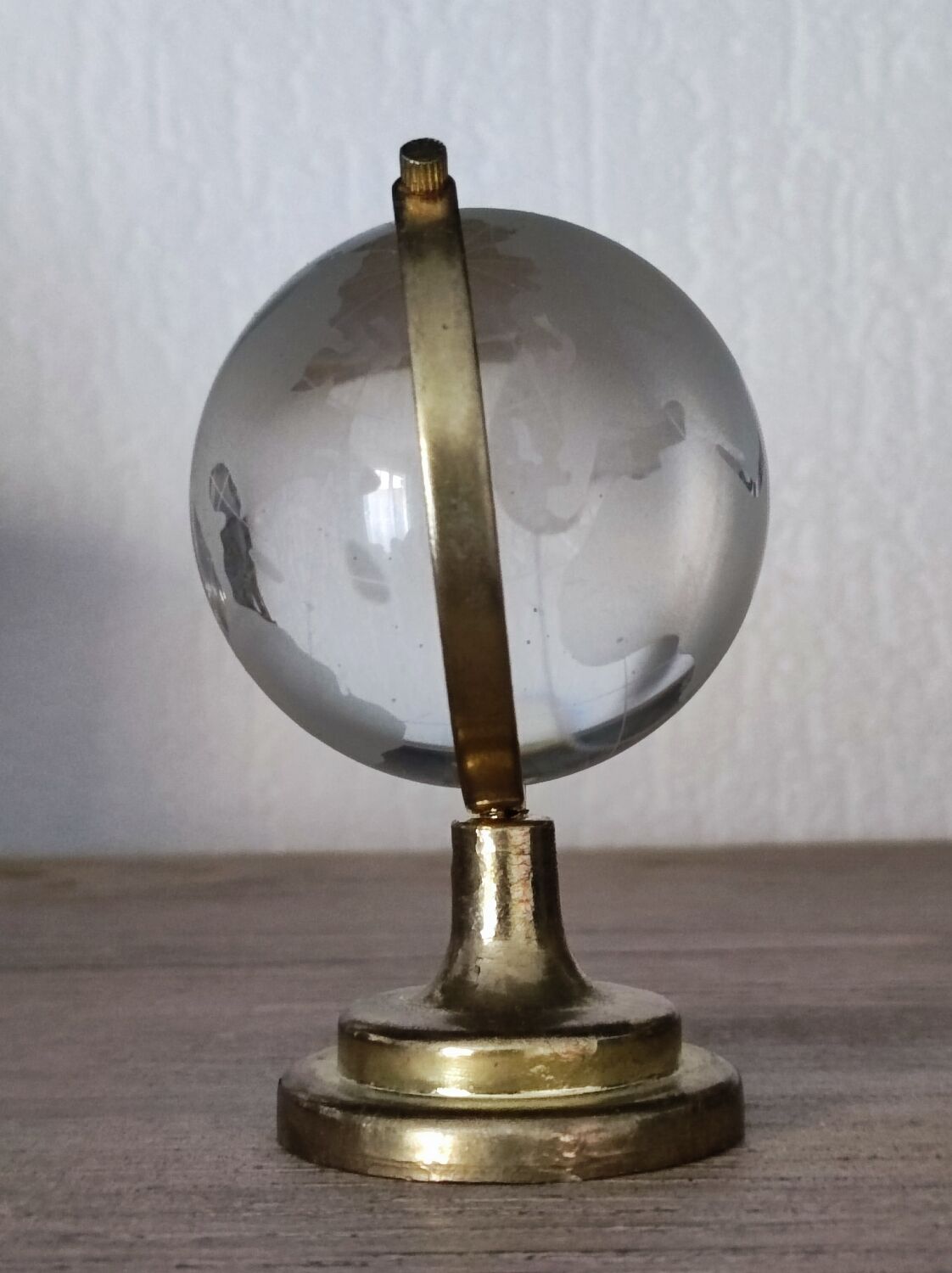 Glass globe