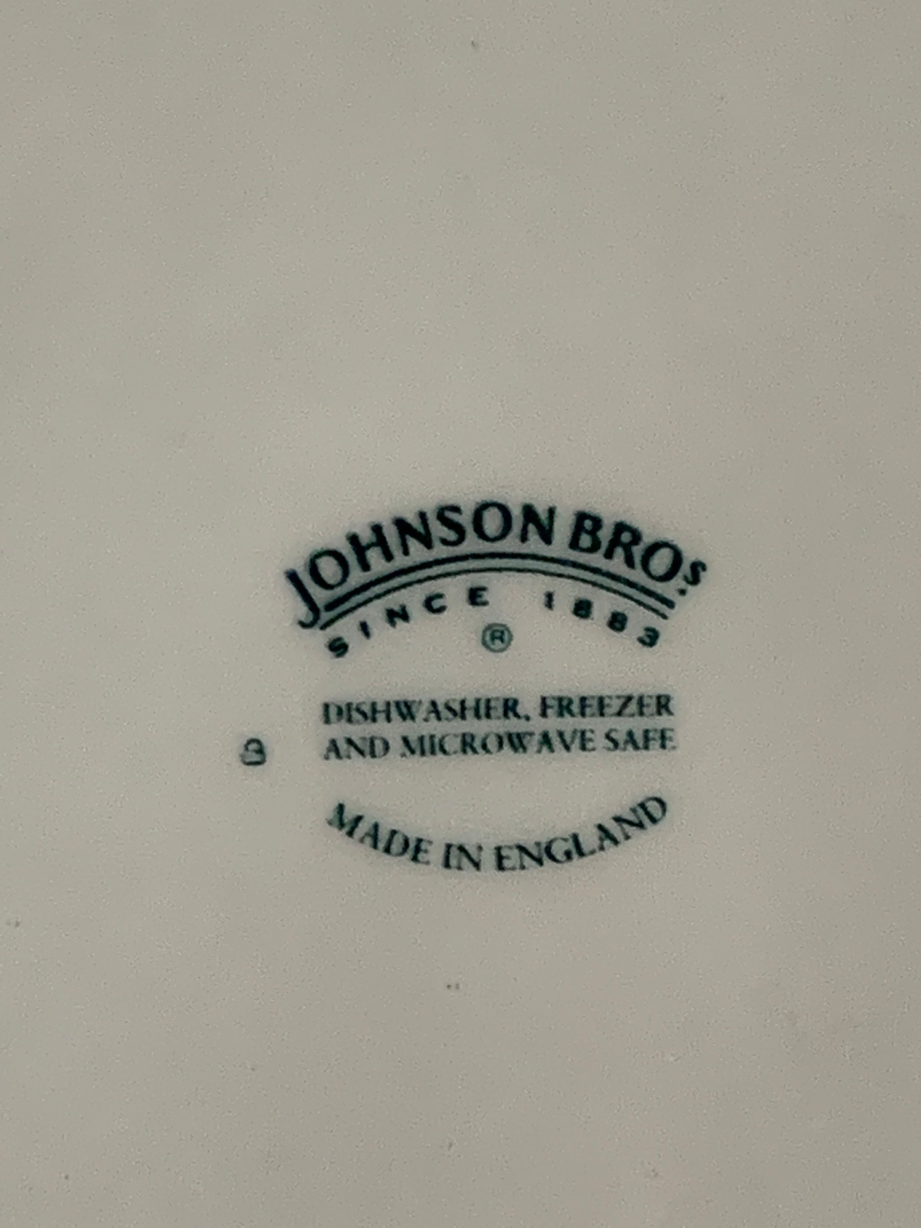 12 octagonal dessert plates in blue and yellow green English porcelain Johnson Brothers