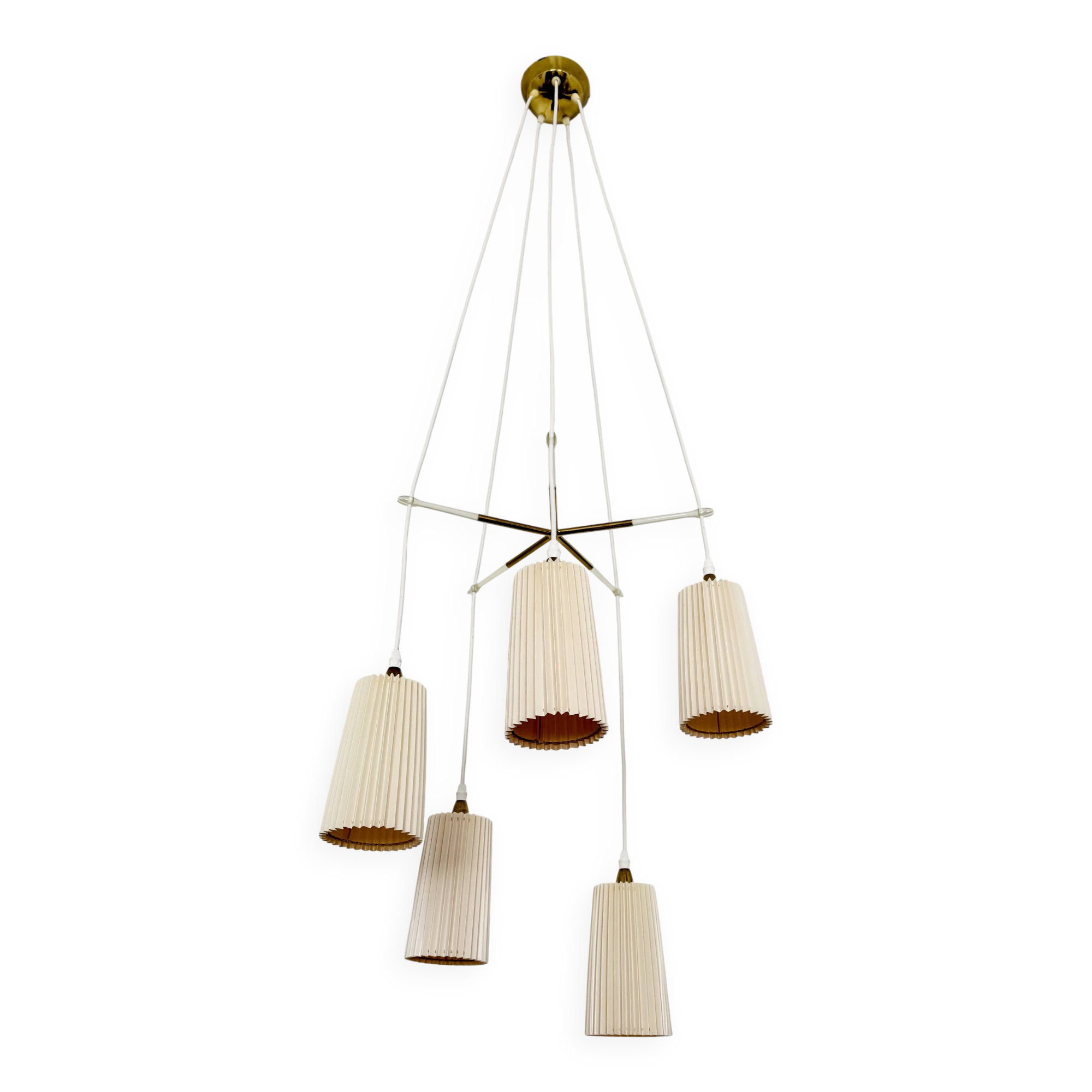 Lustre en laiton