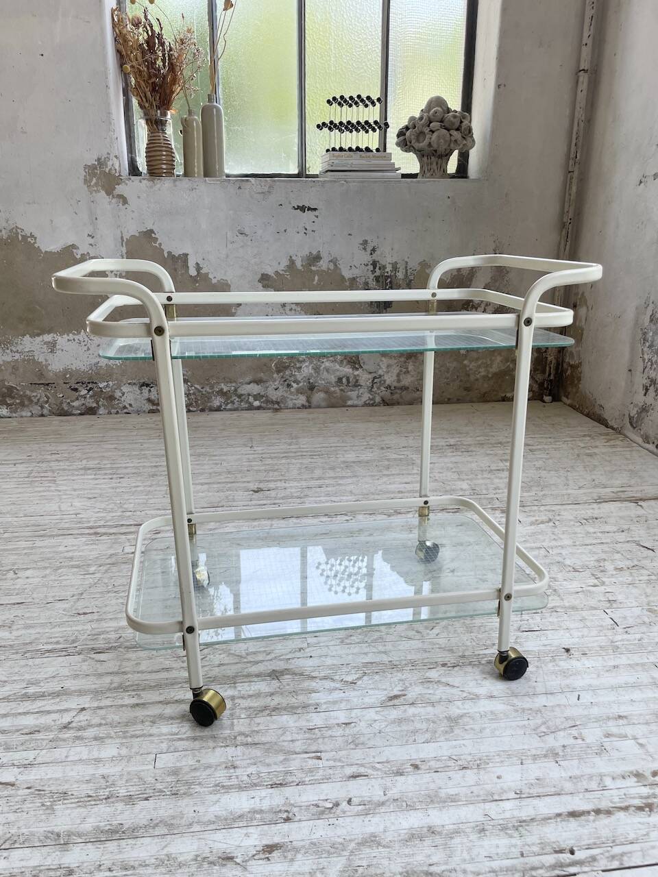 80s serving trolley