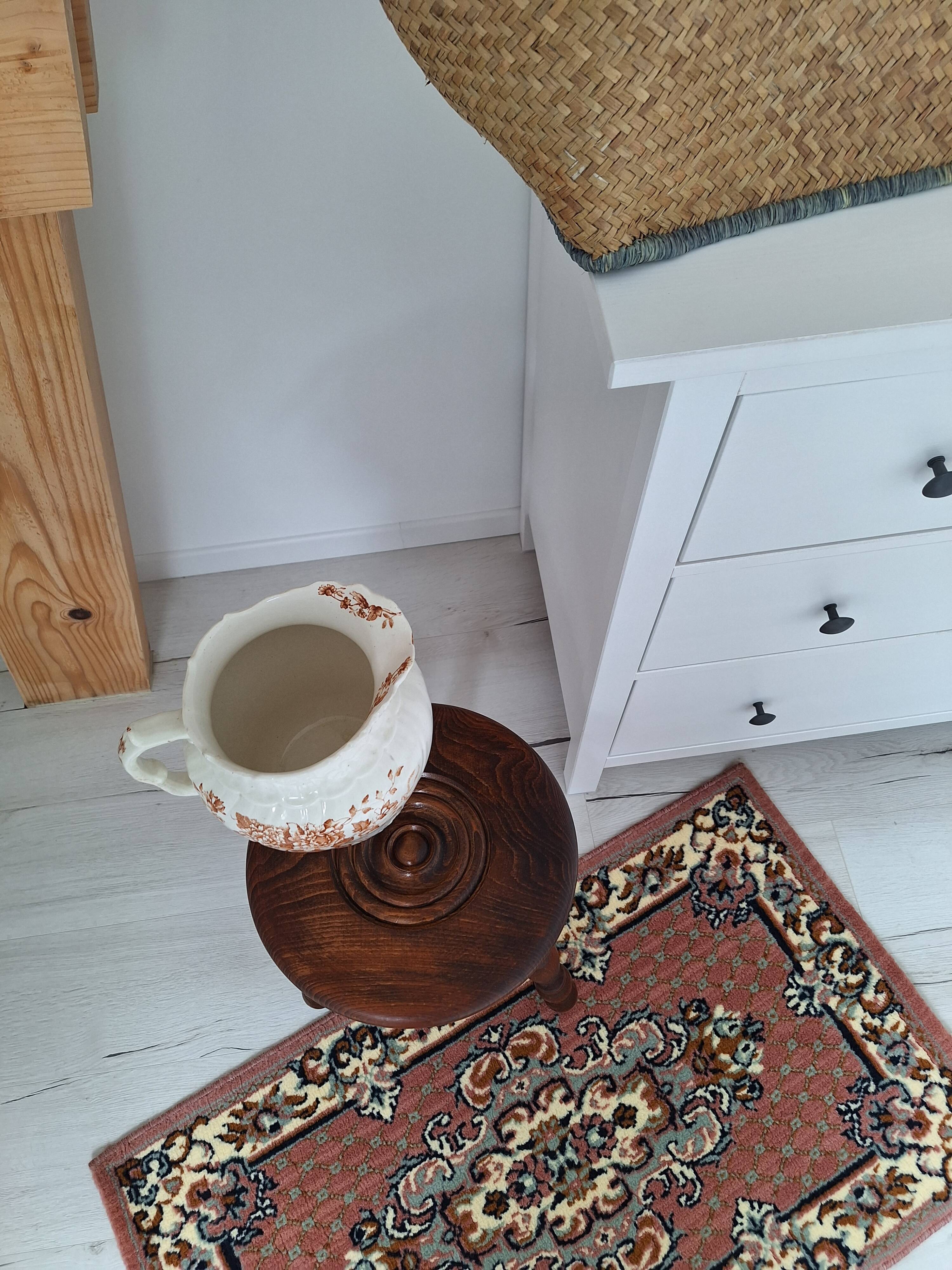 Vintage tripod stool