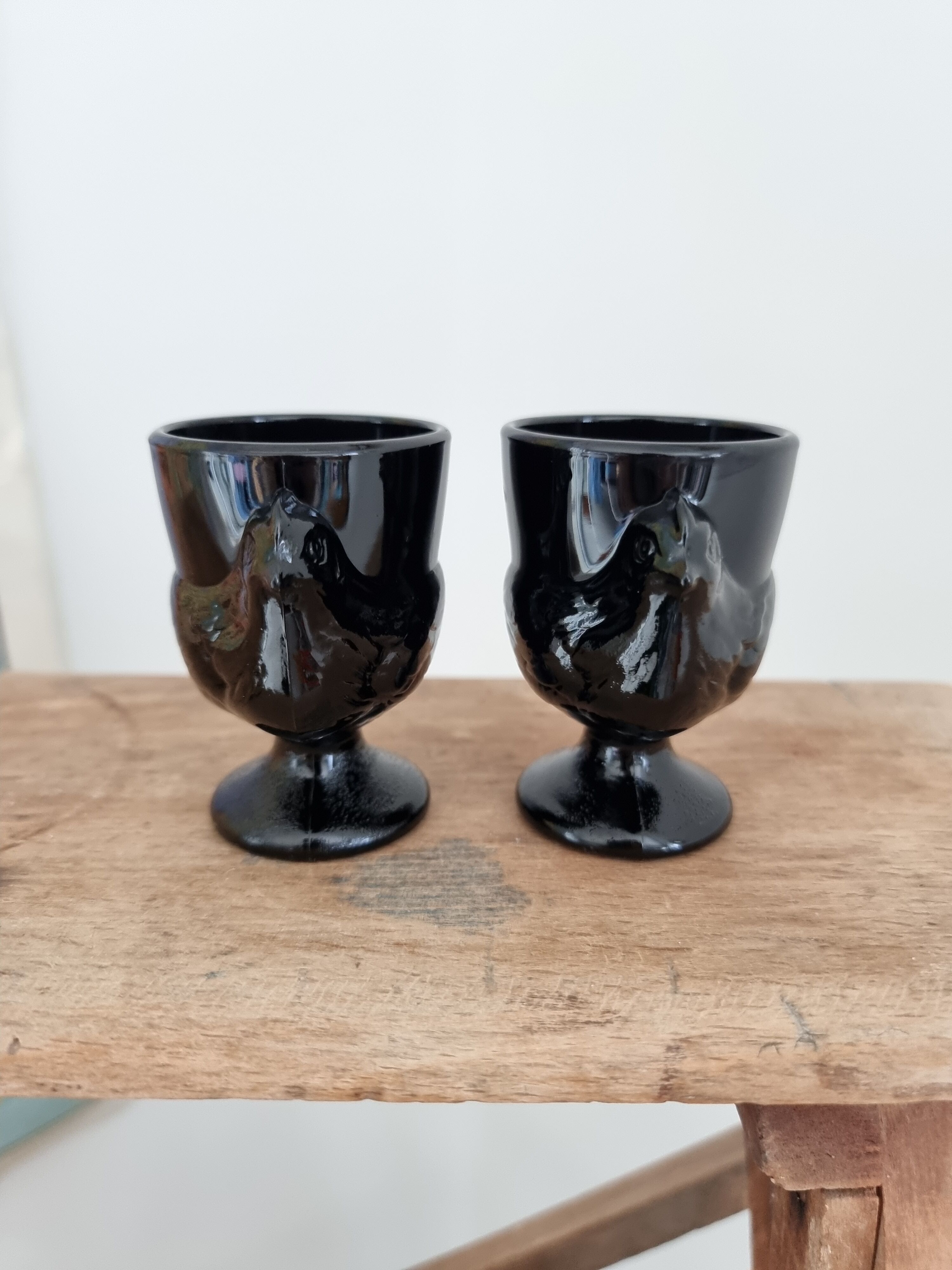 Vintage black shell duo