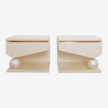 Pair of pearlescent bedside tables 70's