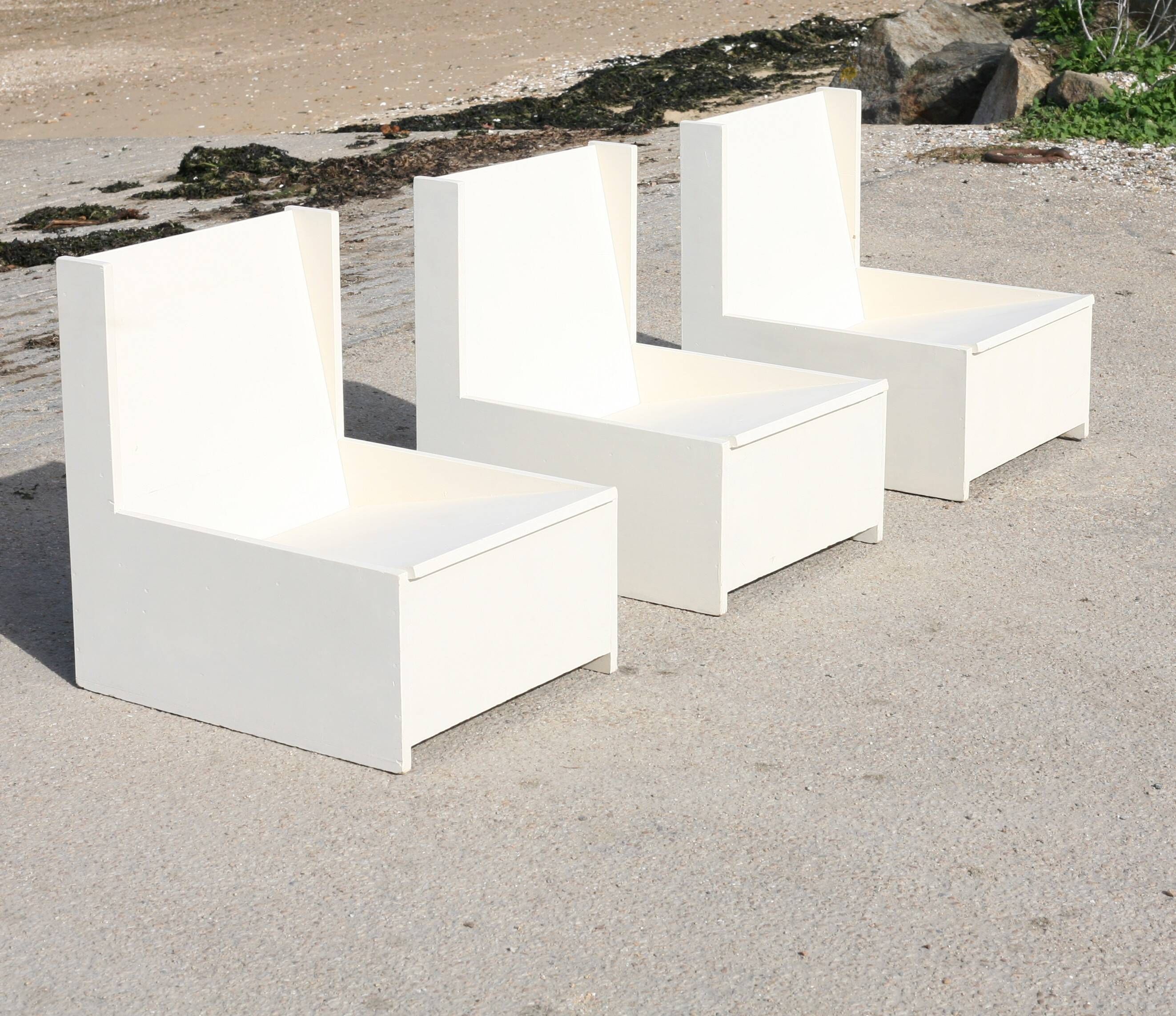 set de 3 fauteuils brutalistes, boit peint, années 60