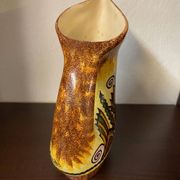 Pichet quimper fouillen faience annees 50/60 forme oblique decor ajoncs