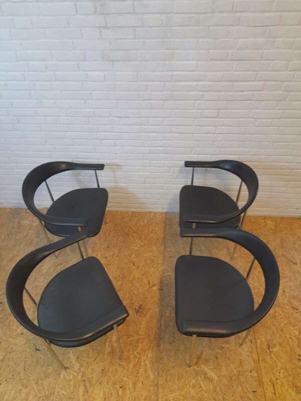 4 chaises de salle à manger Fasem P40