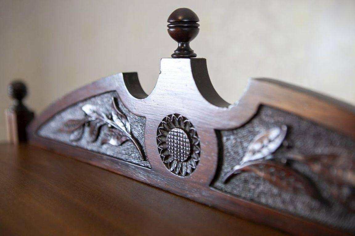 19th-Century Small Walnut Cabinet with the Motif of Sunflowers attributed to George Davis, 1890s