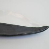 Leaf-shaped pocket emptier, two-tone ceramic by Cerenne Vallauris