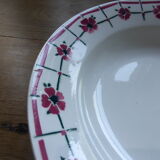 Round hollow serving dish from the Céranord St Amand factory, Monique model