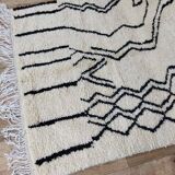 Handmade Moroccan Berber rug 275 x 144 cm