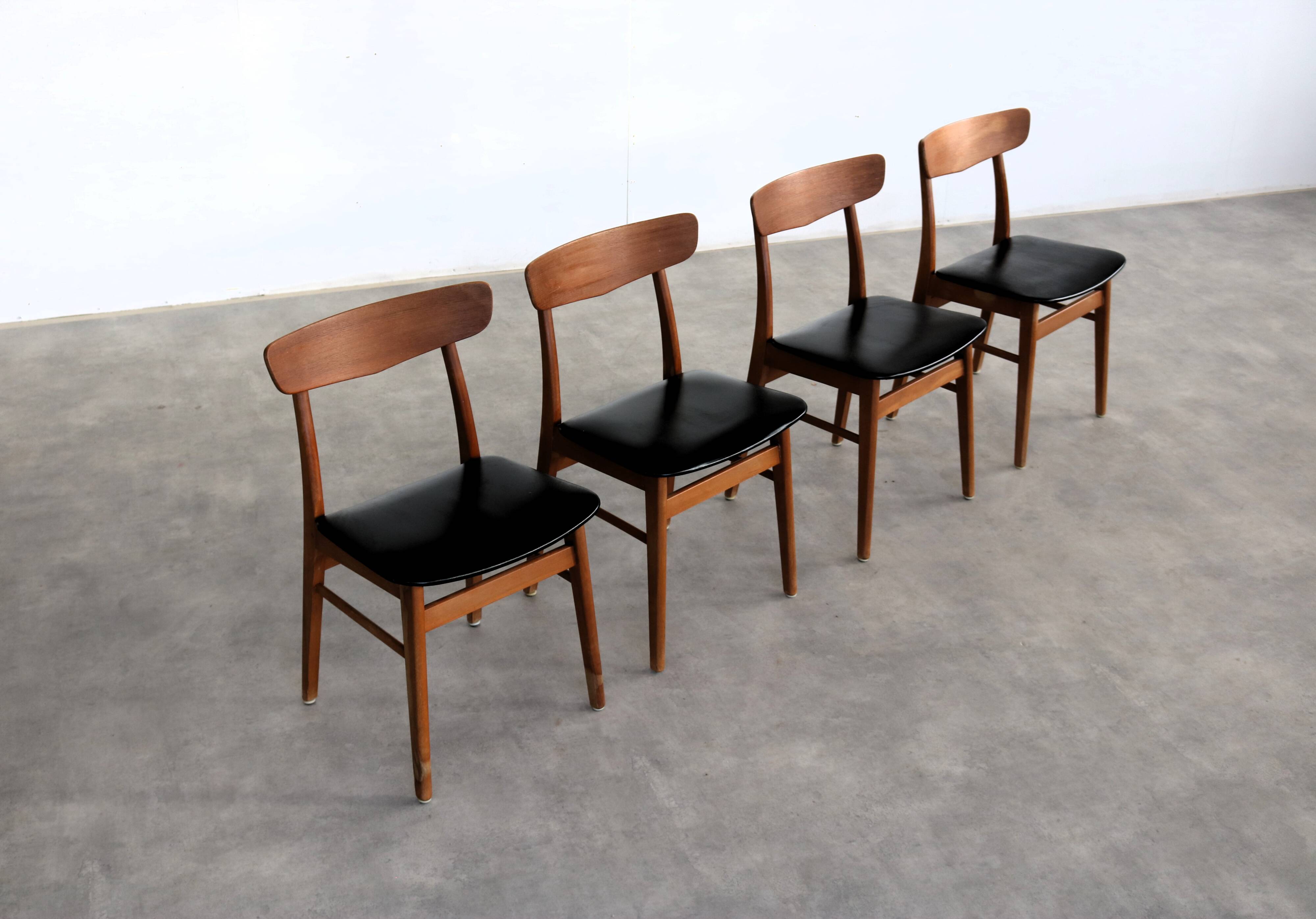 Vintage dining chairs | chairs | 1960s | Farstrup