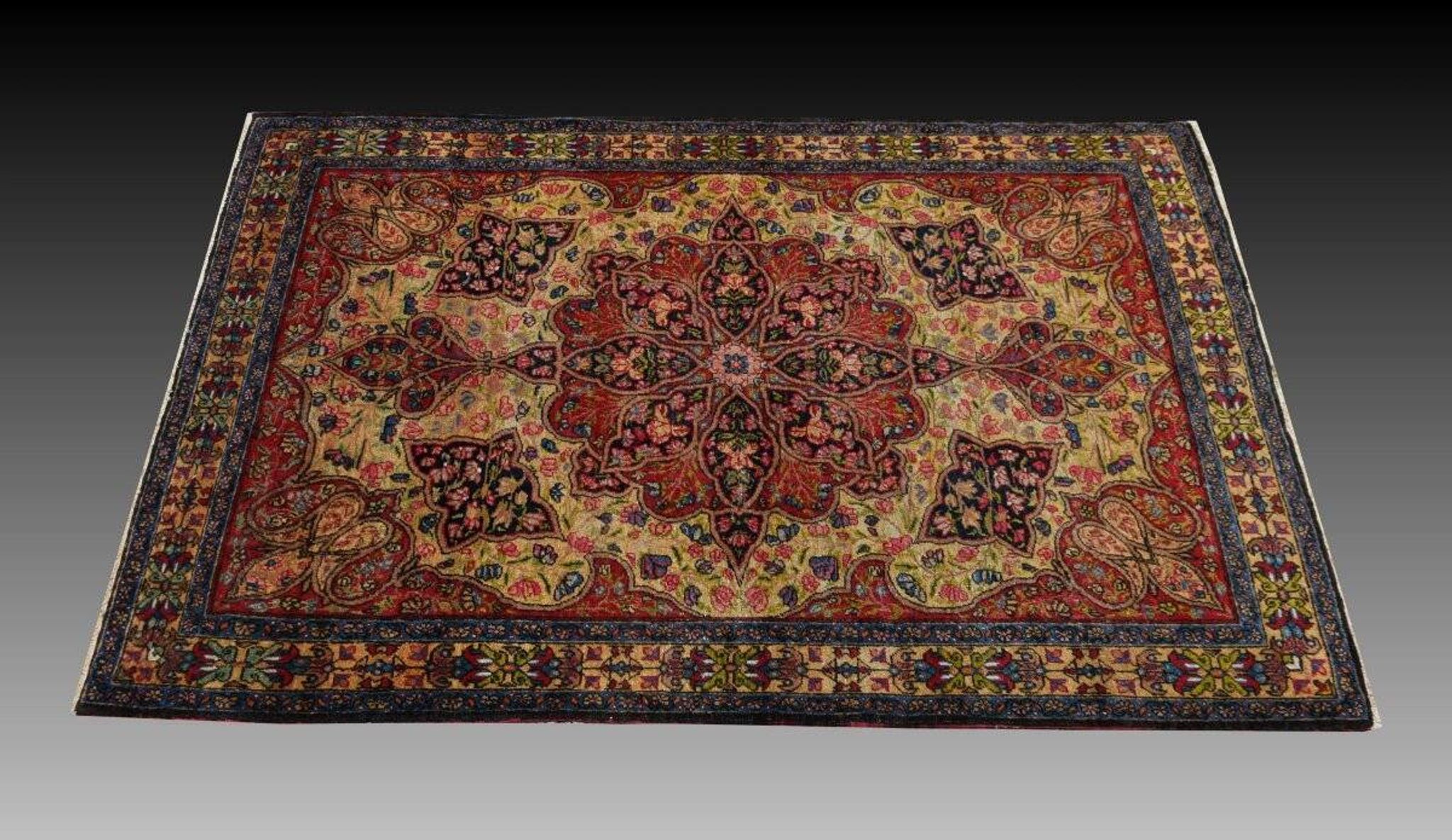 Oriental carpet Kirman Raver Iran: 190 x 135 cm - "Galerie Sardje"