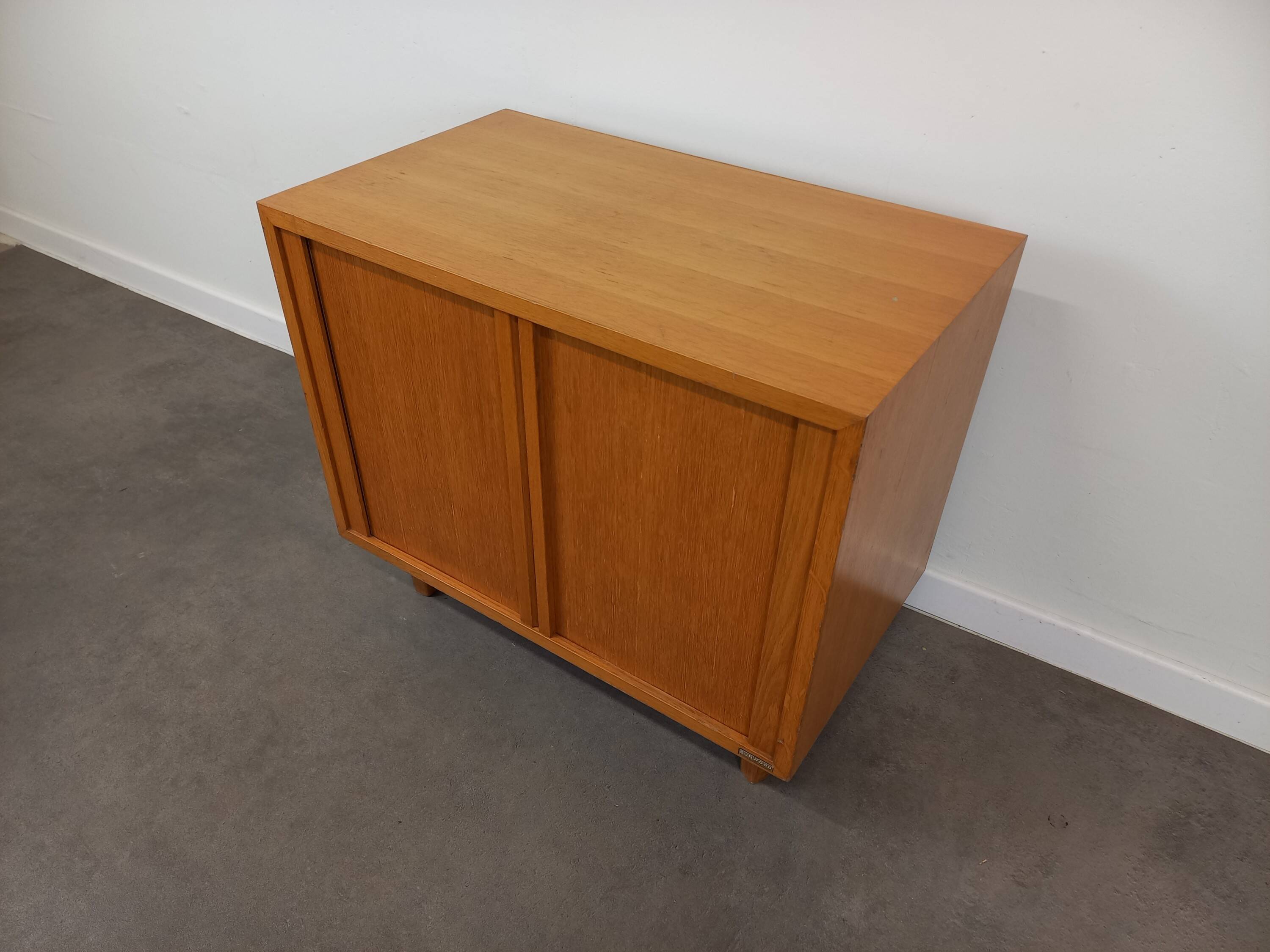 Meuble de rangement scandinave Burwood
