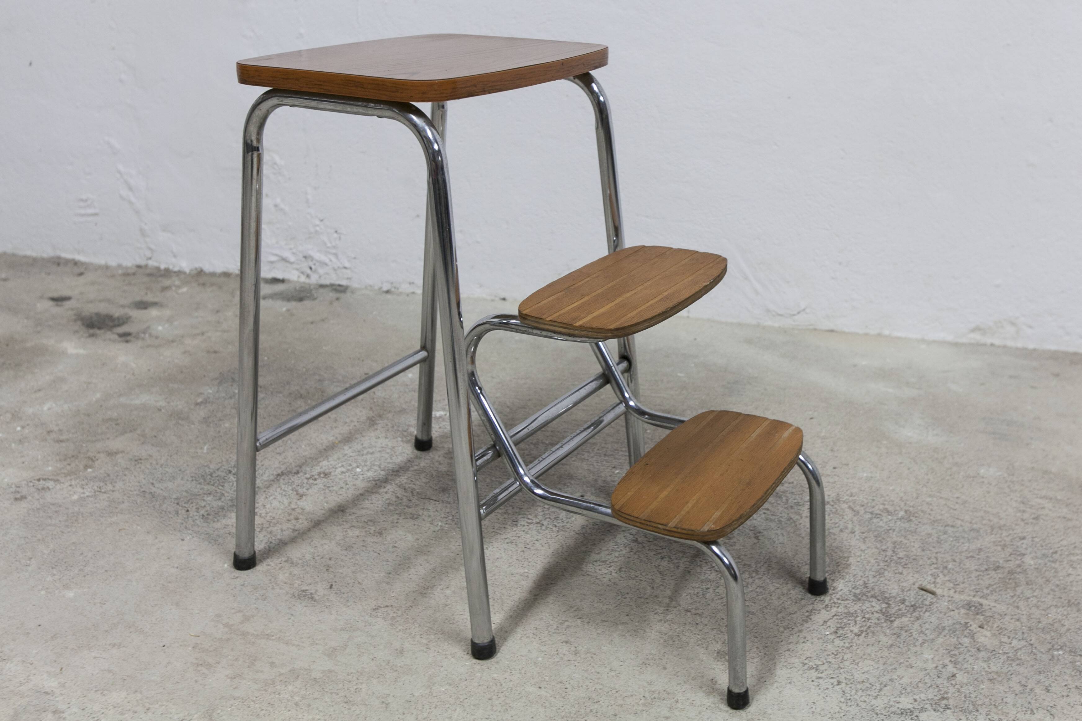 Formica 3-step step stool 1970