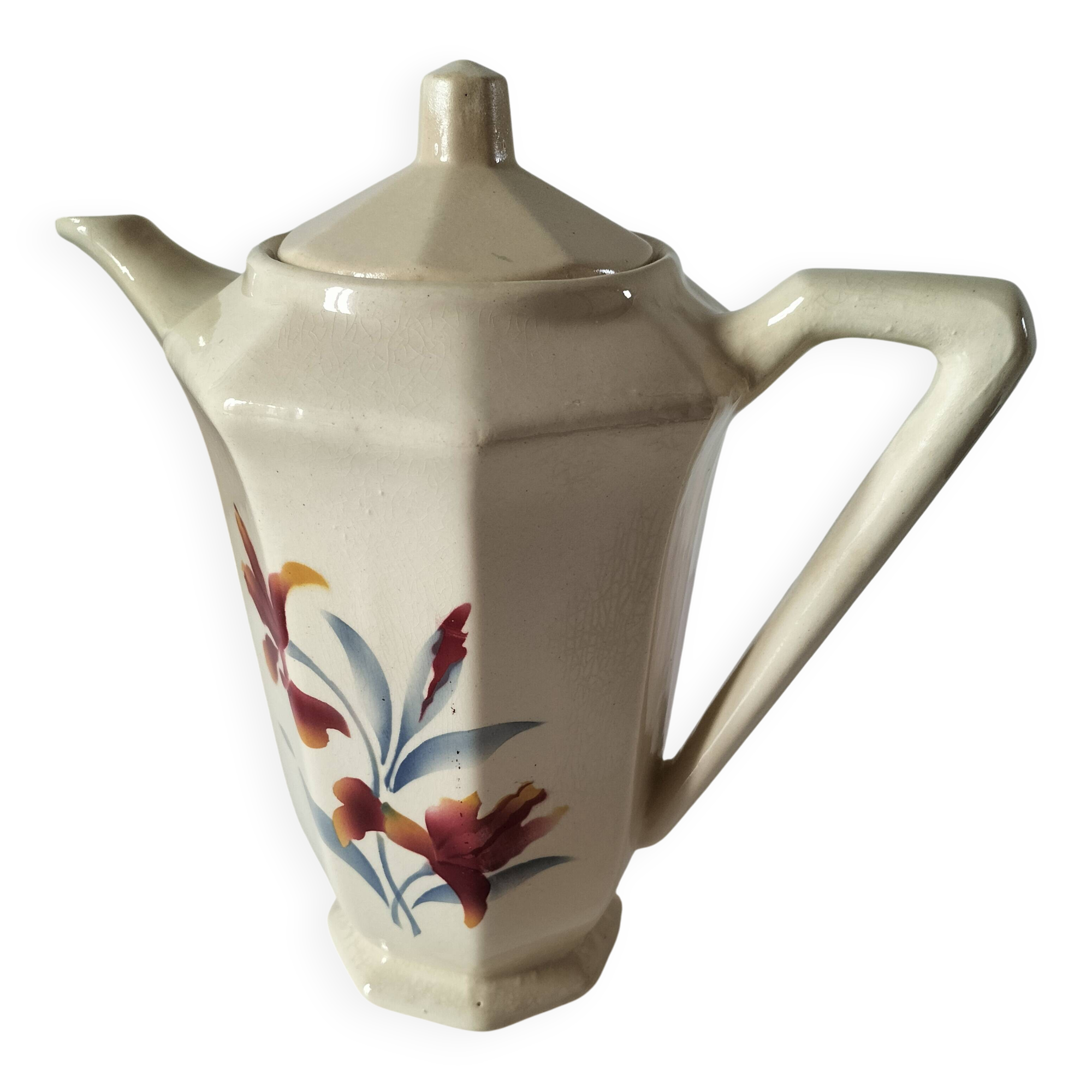 Jug Digoin Sarreguemines model 9225 – stylised floral decoration