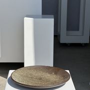 Plat en céramique vert indonésien D:26,5